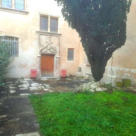 Appartement La Demeure Trousseau - Hypercentre Historique Au Calme à Bourges Extérieur photo